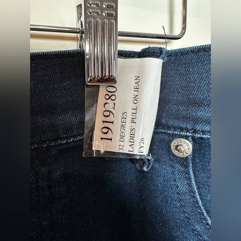 32 Degrees Dark Blue Women's Straight Leg Jeans - Picture 5 of 8